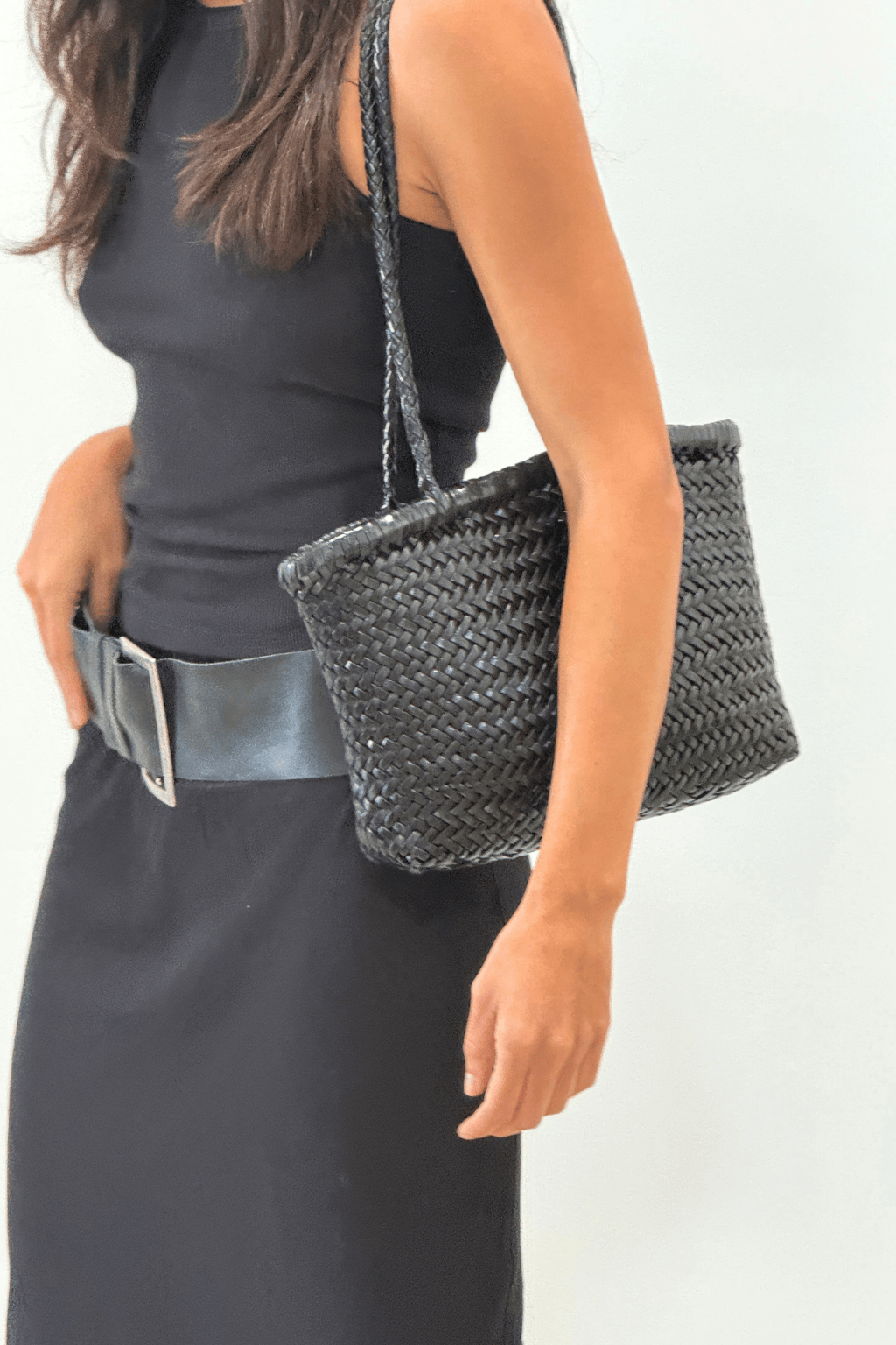 La Pareo Woven Mini Carry All | Black - La Pareo