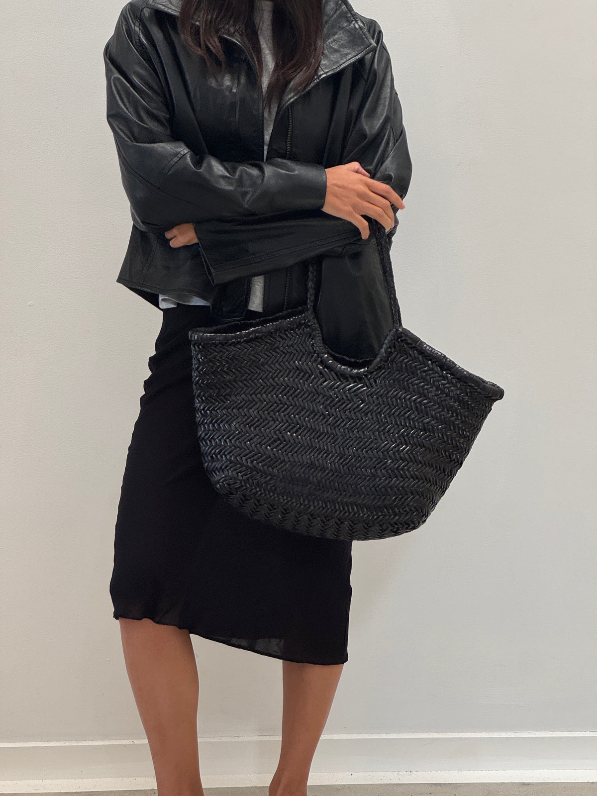 La Pareo Woven Tote | Black - La Pareo