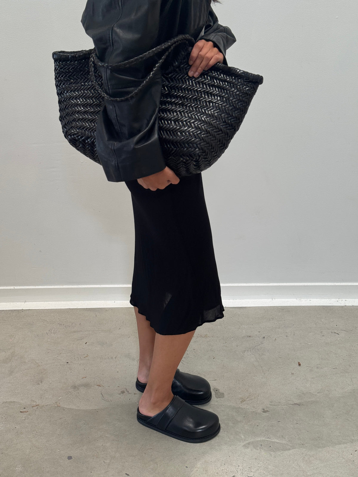 La Pareo Woven Tote | Black - La Pareo