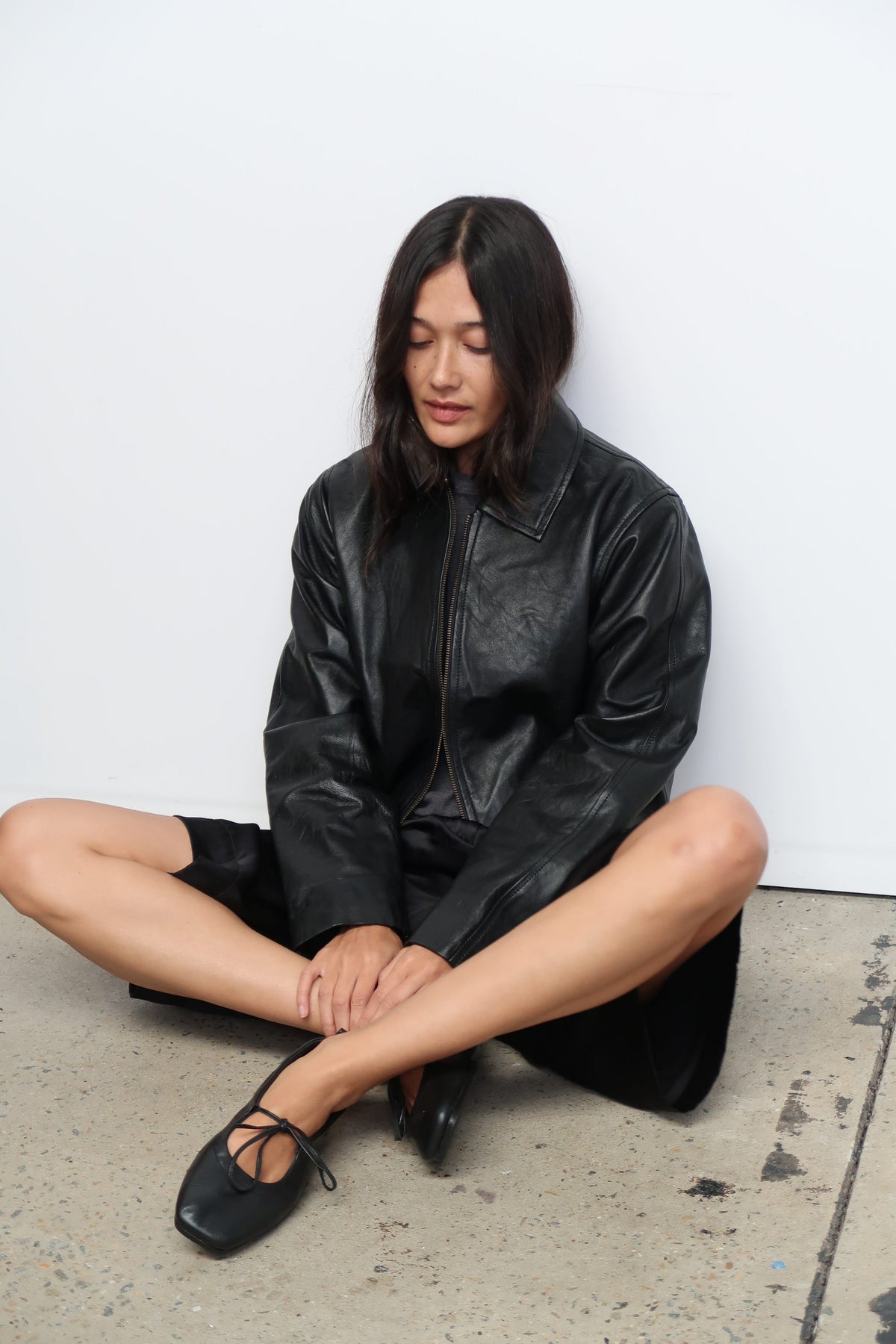 The Adelaide Flat | Black - The Bali Tailor
