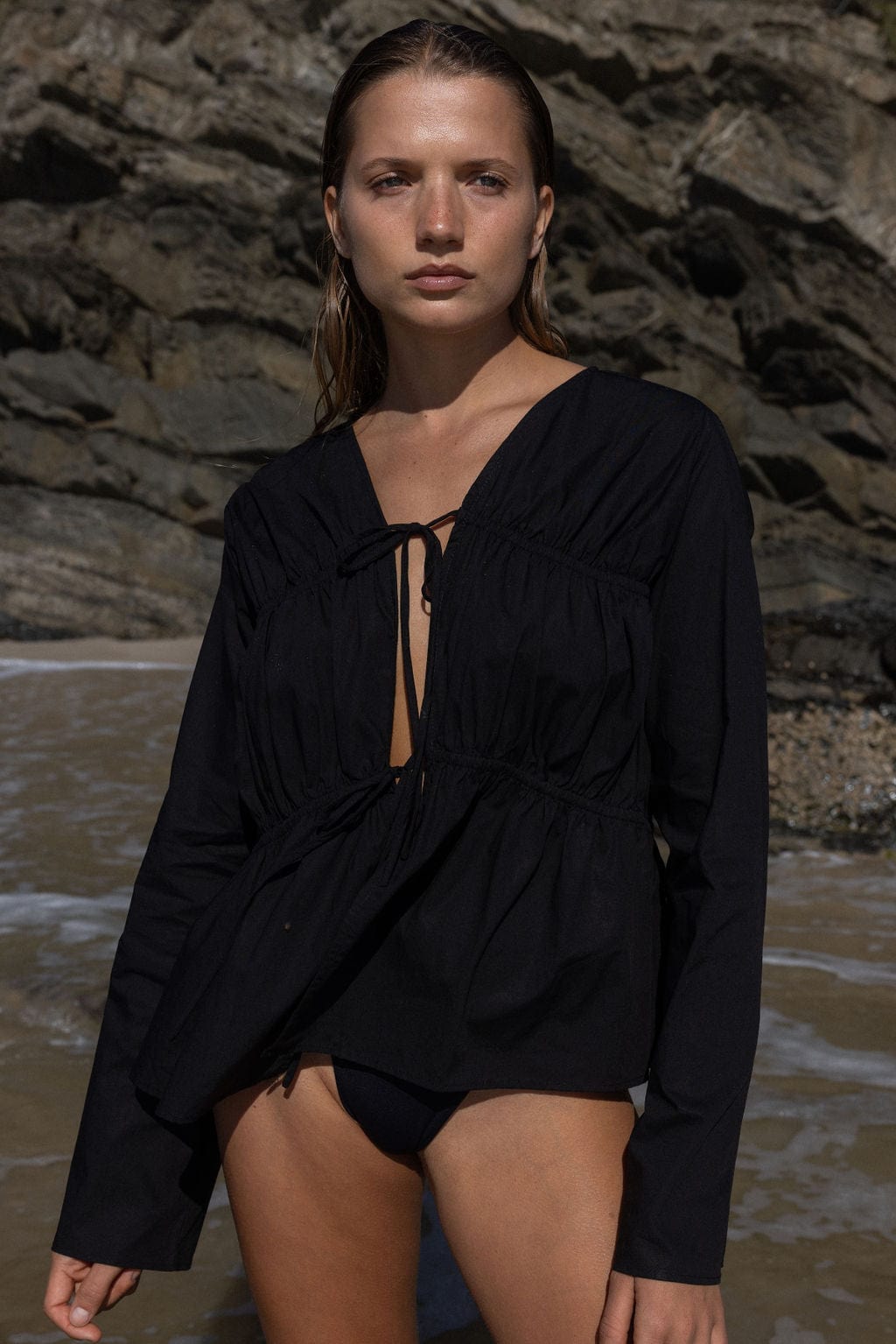 The Dara Top | Noir - The Bali Tailor