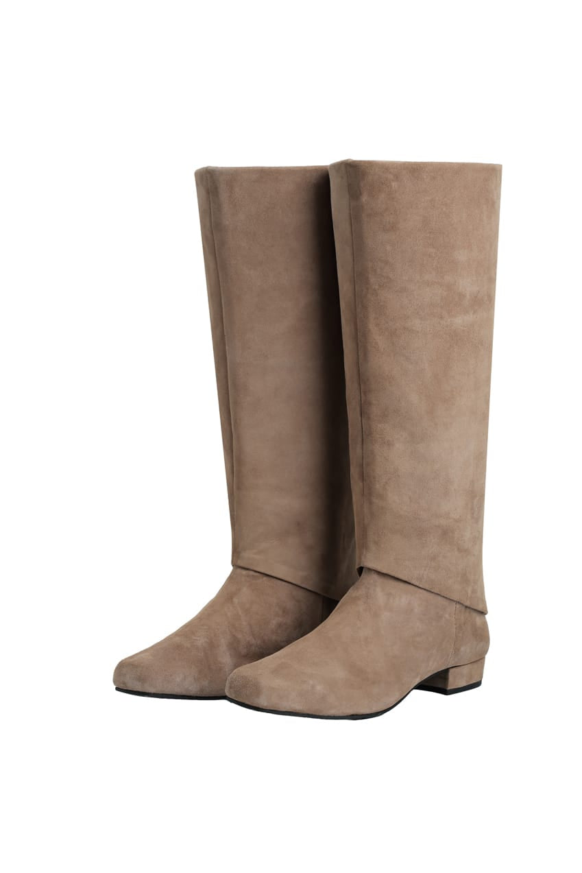The Elara Boot | Latte Suede - The Bali Tailor