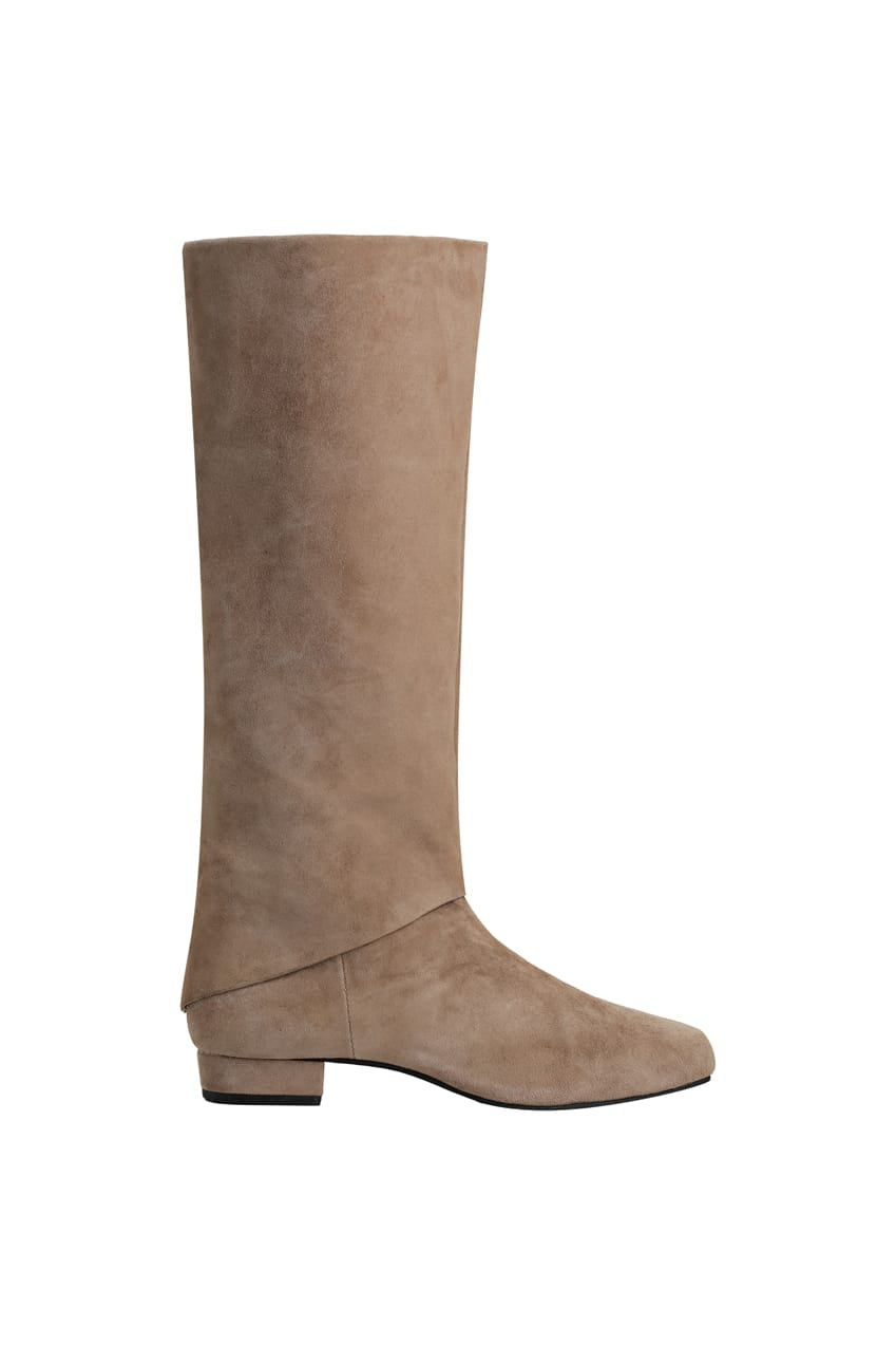 The Elara Boot | Latte Suede - The Bali Tailor