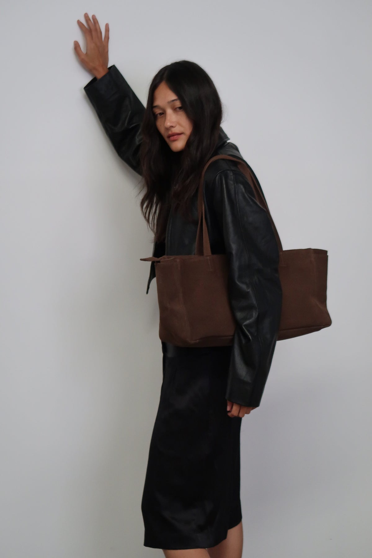 The Elin Tote Bag | Cocoa Suede - The Bali Tailor