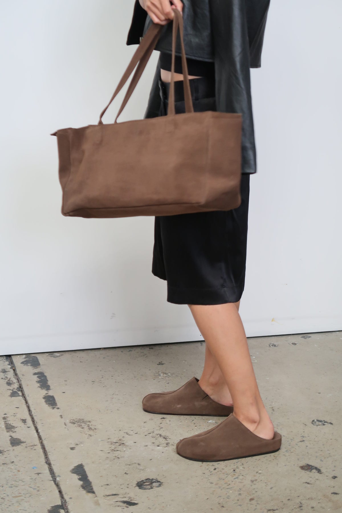 The Faye Clog | Cocoa Suede - The Bali Tailor