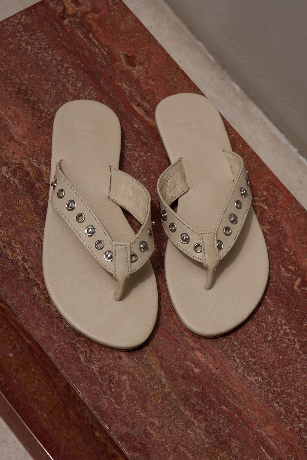 The Iro Studded Thong | Creme - The Bali Tailor