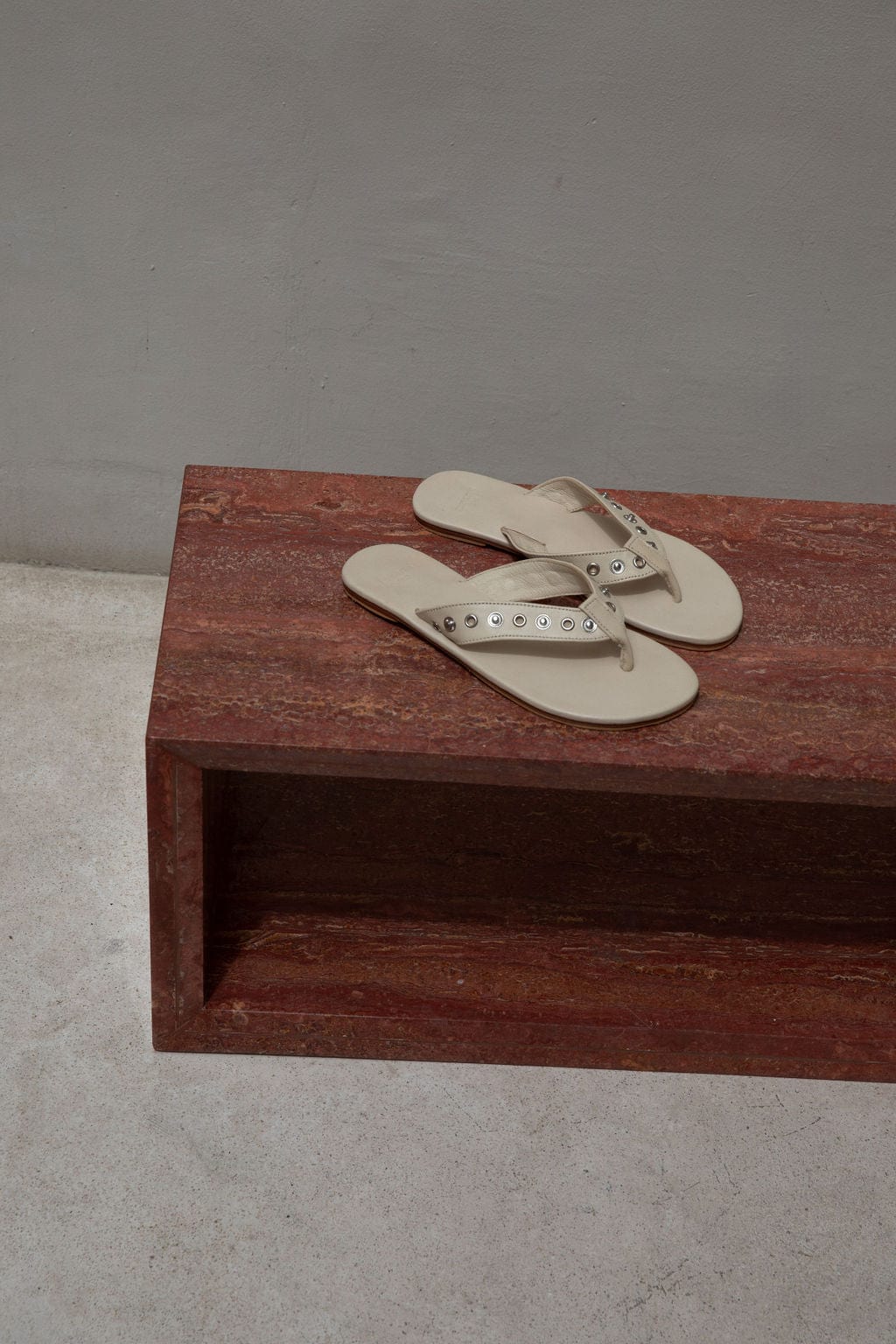 The Iro Studded Thong | Creme - The Bali Tailor