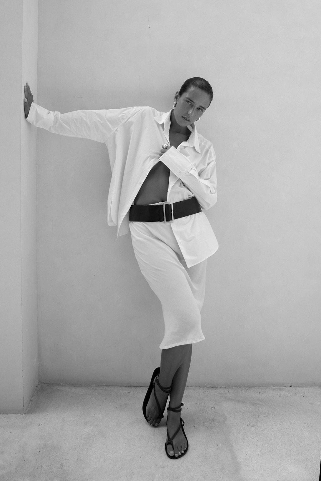 The Lara Sandal | Black - The Bali Tailor