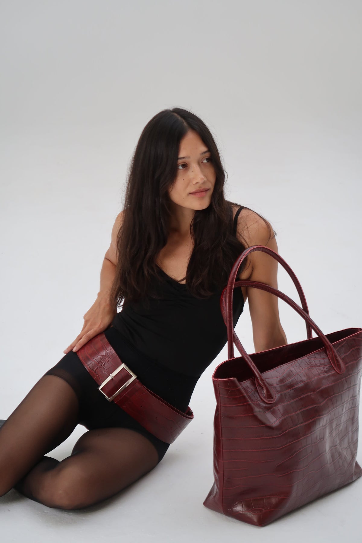 The Nyra Tote Bag | Burgundy Croc - The Bali Tailor