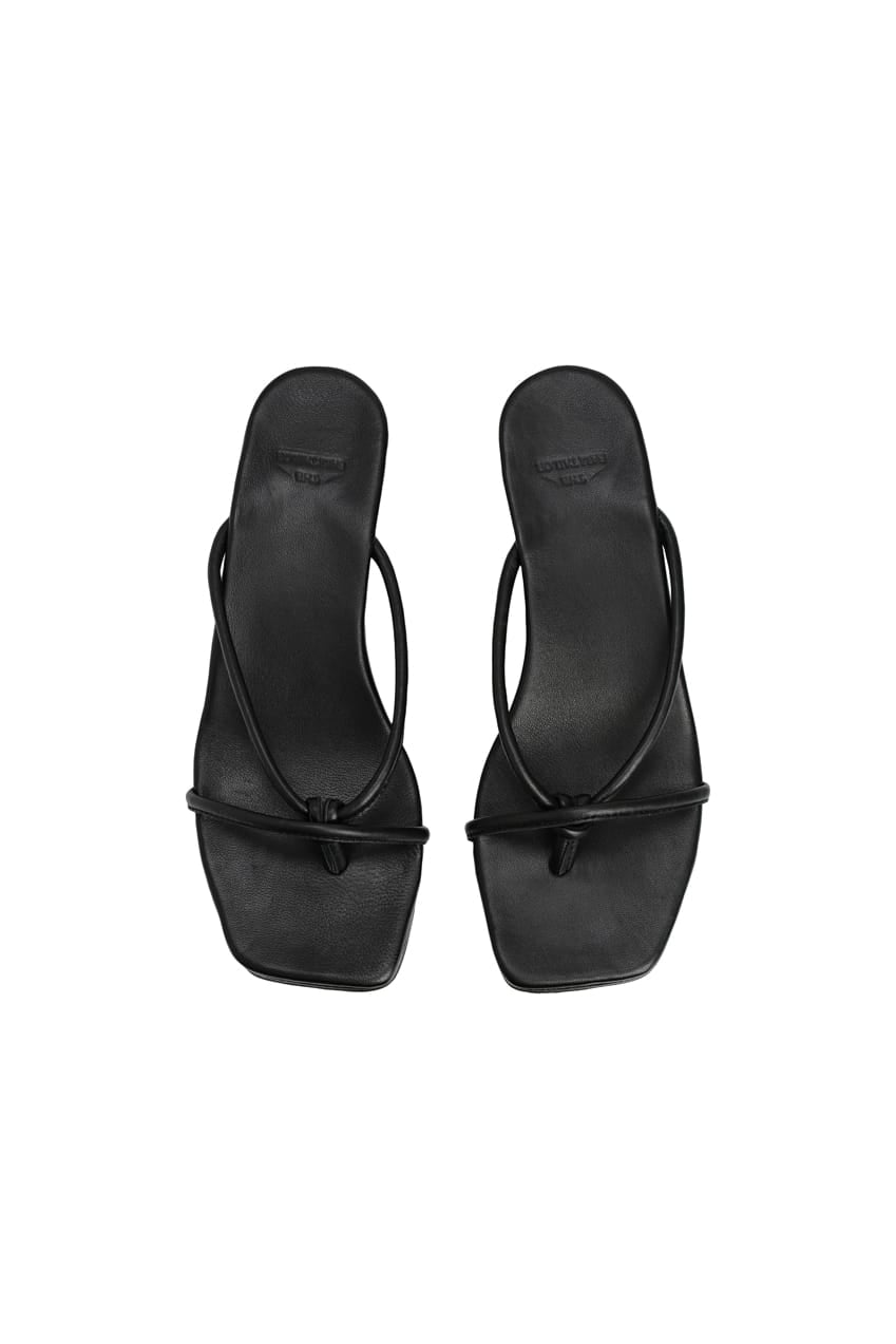 The Tia Wedge - The Bali Tailor